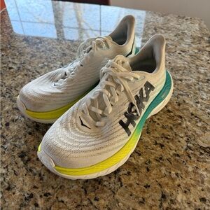 Women’s HOKA MACH5 Profly+ Turquoise White & Yellow size 9B